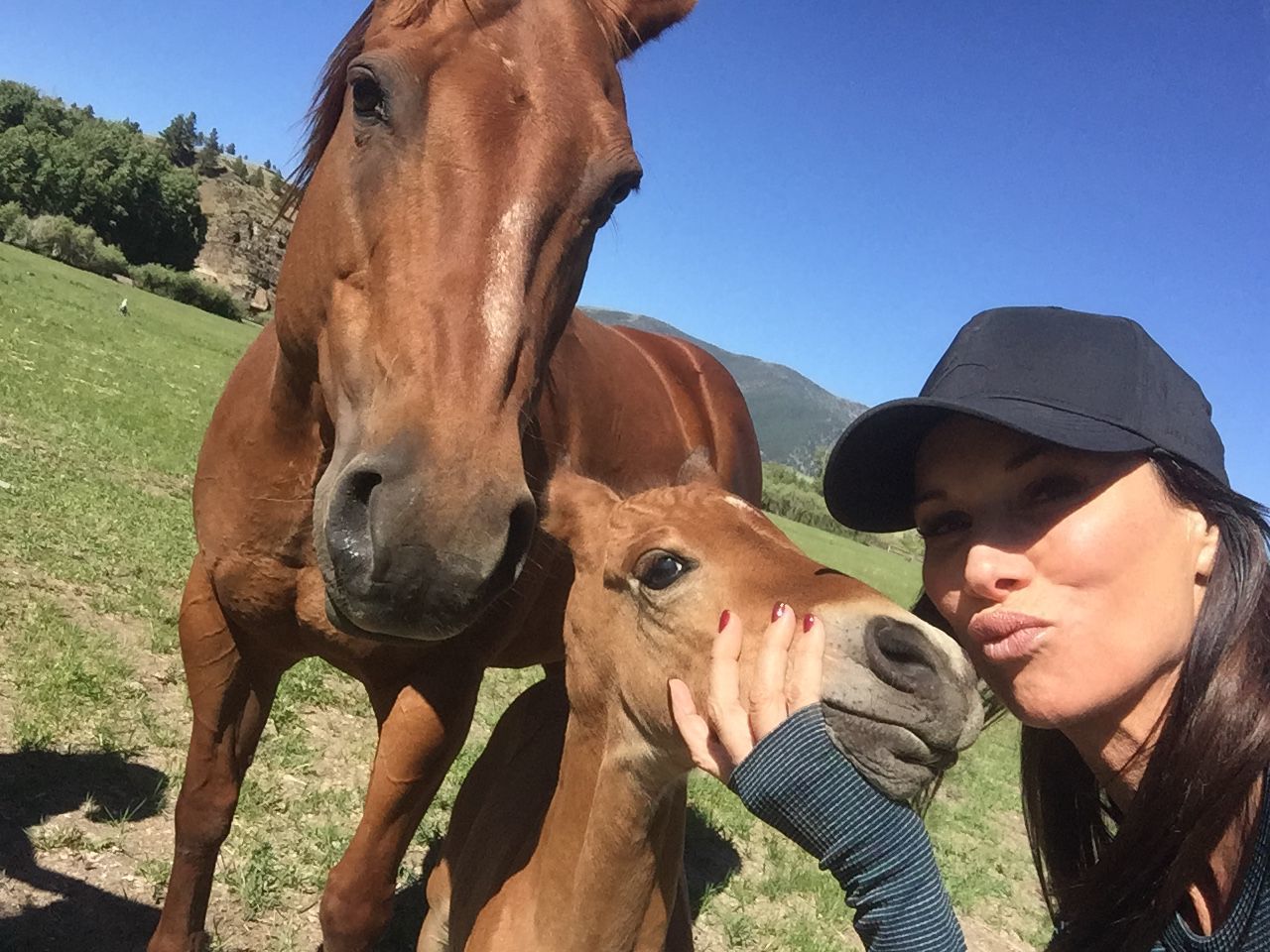 Debbe Dunning's Dude Ranch Round-up